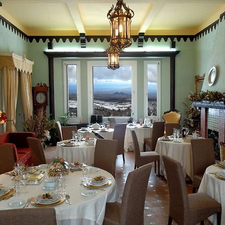 Hotel Villa Dorata Ніколозі Екстер'єр фото