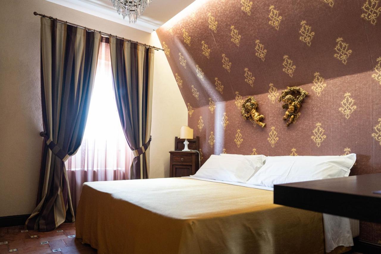 Hotel Villa Dorata Ніколозі Екстер'єр фото