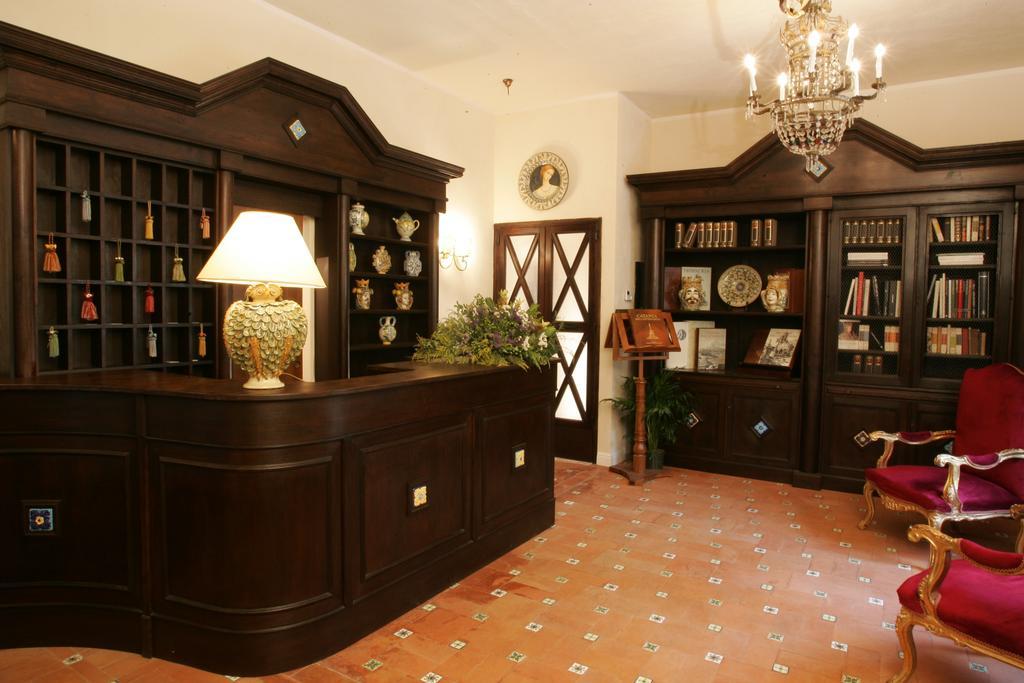 Hotel Villa Dorata Ніколозі Екстер'єр фото