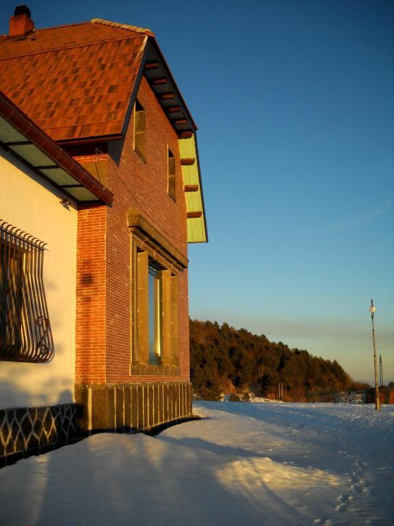 Hotel Villa Dorata Ніколозі Екстер'єр фото