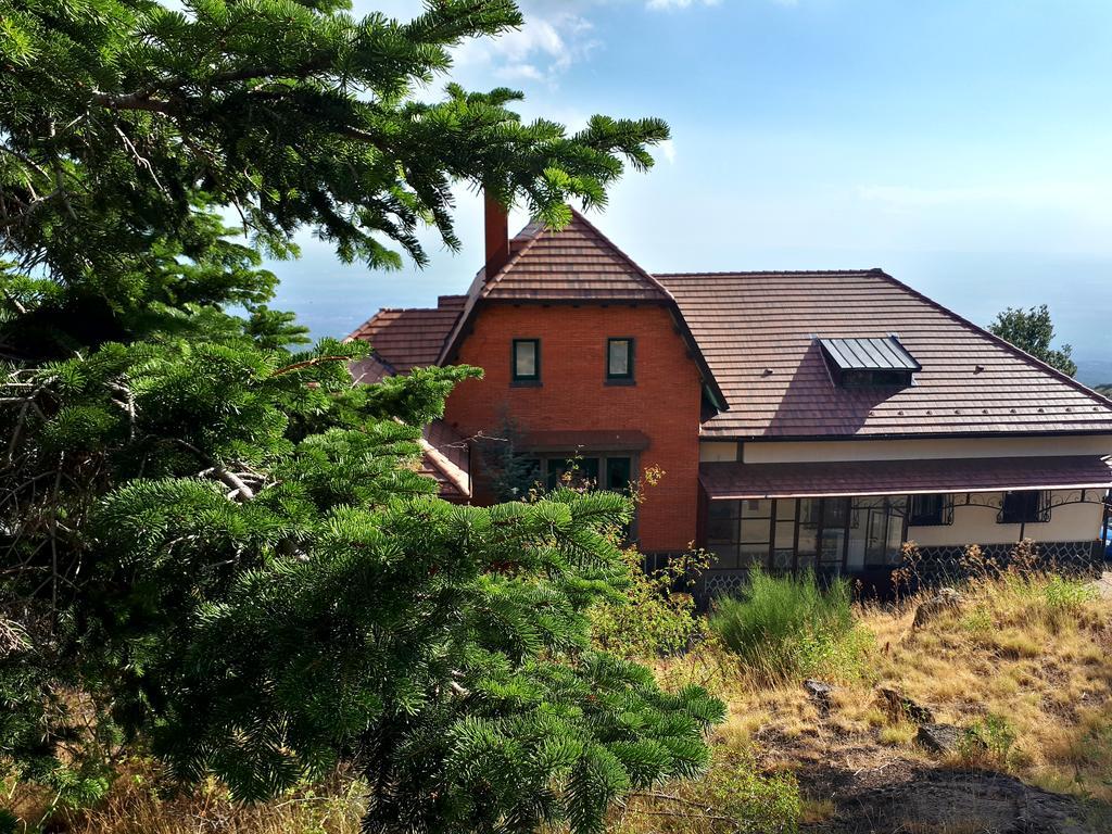 Hotel Villa Dorata Ніколозі Екстер'єр фото
